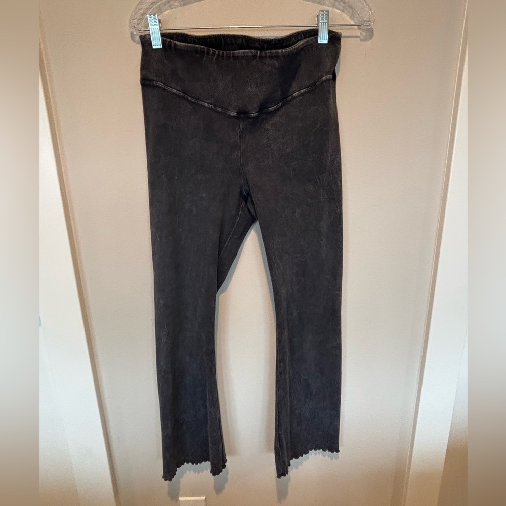 FP Movement by Free People Black High-Waist Cropped Leggings